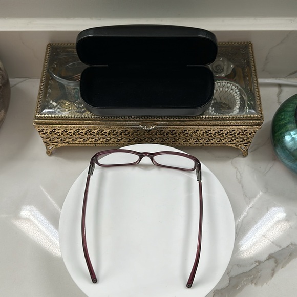 Coach - Rx - Pinkish-Purple Eyeglass Frames EUC, w Coach Black Leather Hard-Case - Picture 10 of 17